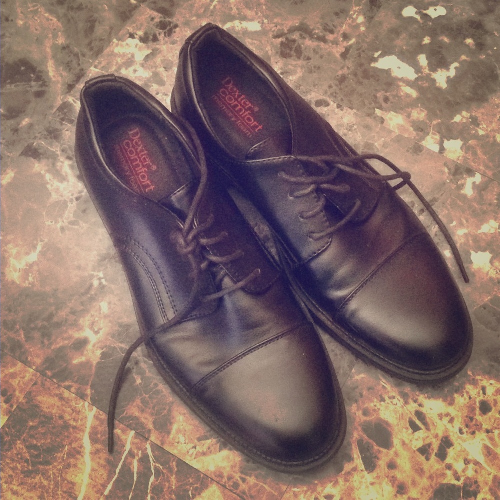 Dexter dress shoes